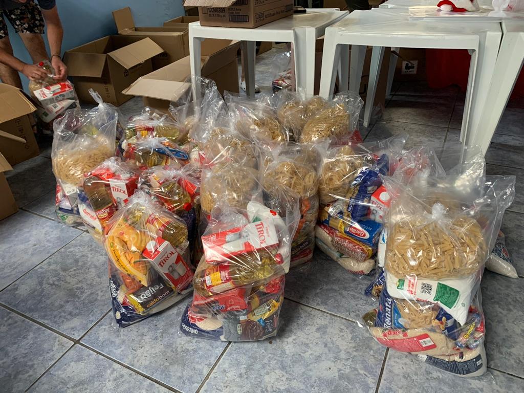 Christmas Food Donation in Curitiba